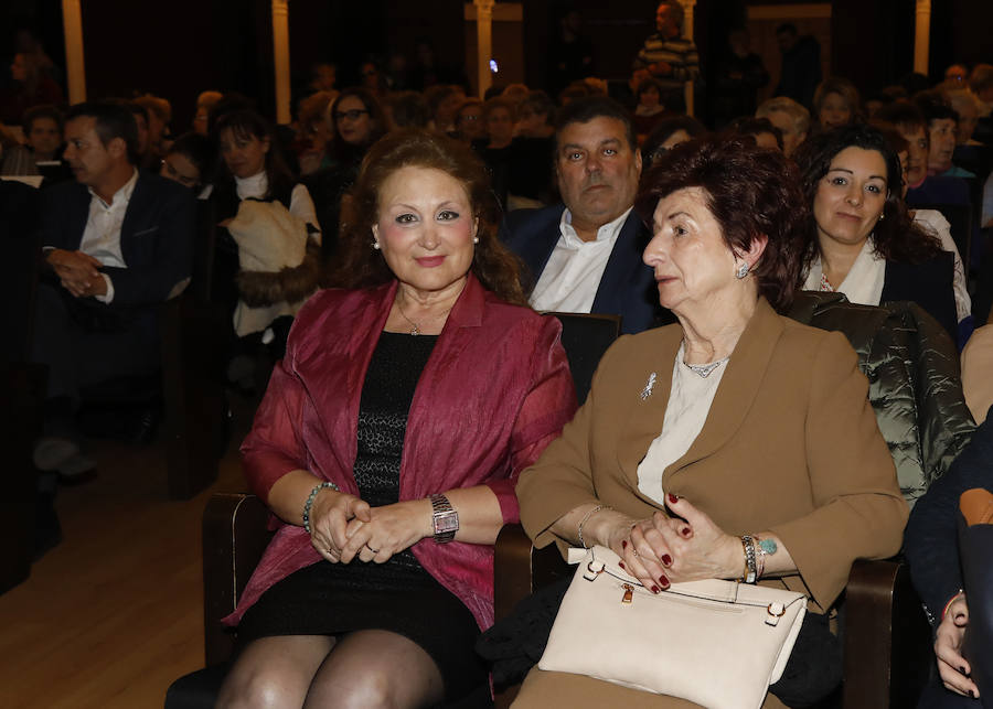 Fotos: Palencia se manifiesta en el Día de la Mujer