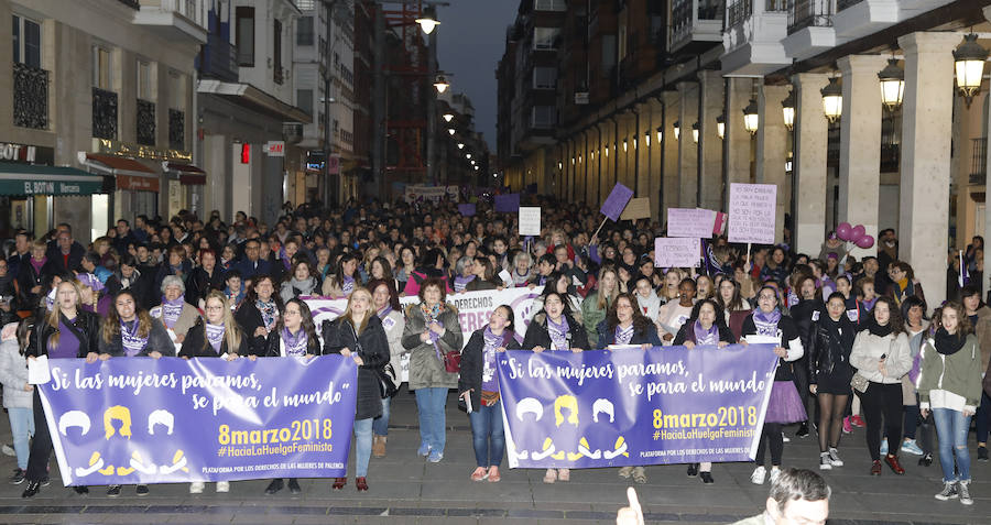 Fotos: Palencia se manifiesta en el Día de la Mujer