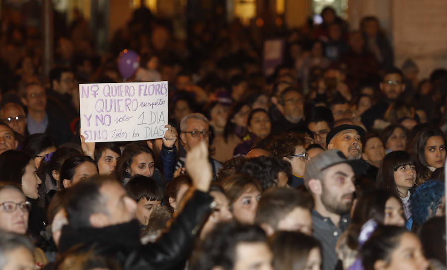 Fotos: Palencia se manifiesta en el Día de la Mujer