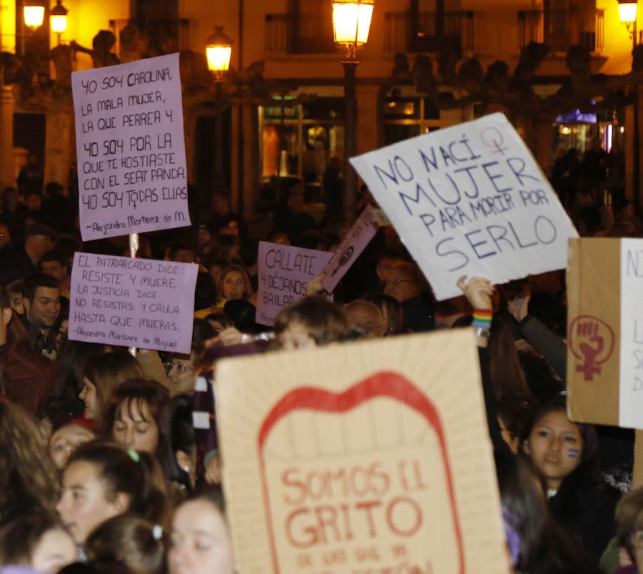 Fotos: Palencia se manifiesta en el Día de la Mujer