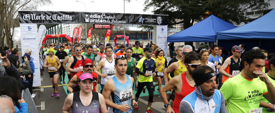 Fotos: IX Media Maraton El Norte de Castilla ciudad de Palencia