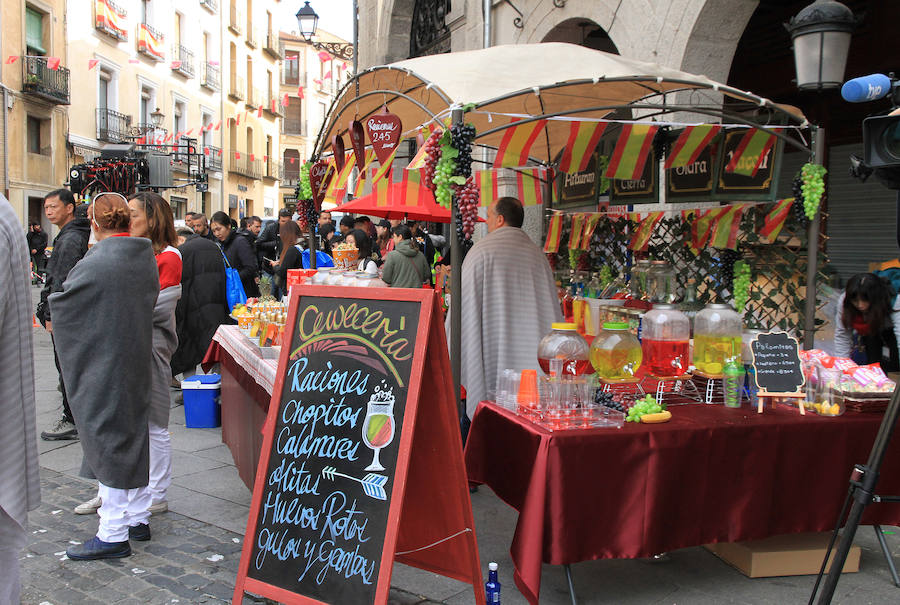 Fotos: Rodaje de una película china en la Plaza Mayor de Segovia