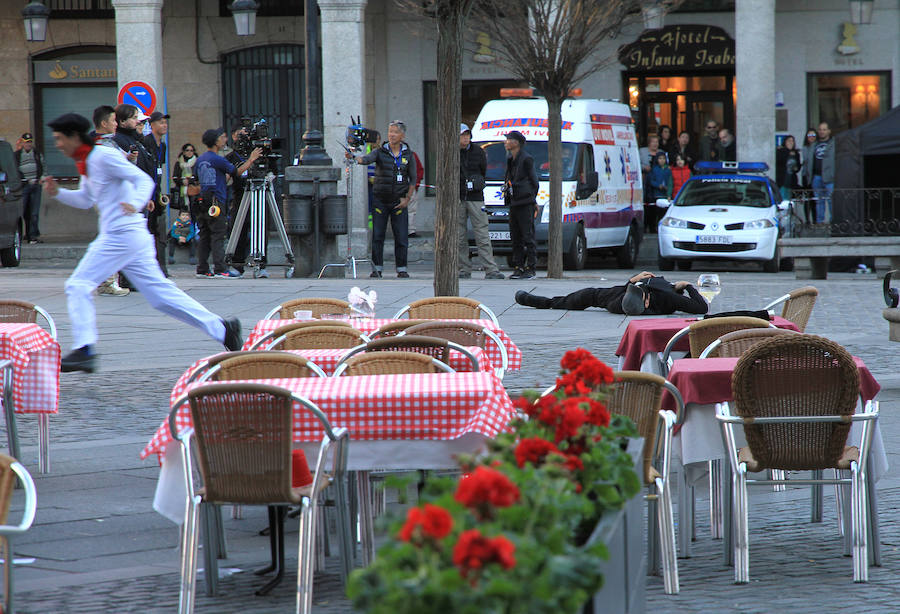 Fotos: Rodaje de una película china en la Plaza Mayor de Segovia