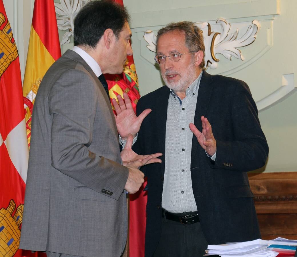 Fotos: Pleno en el Ayuntamiento de Valladolid