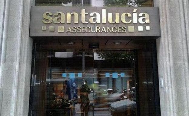 Una oficina de la aseguradora Santalucía.