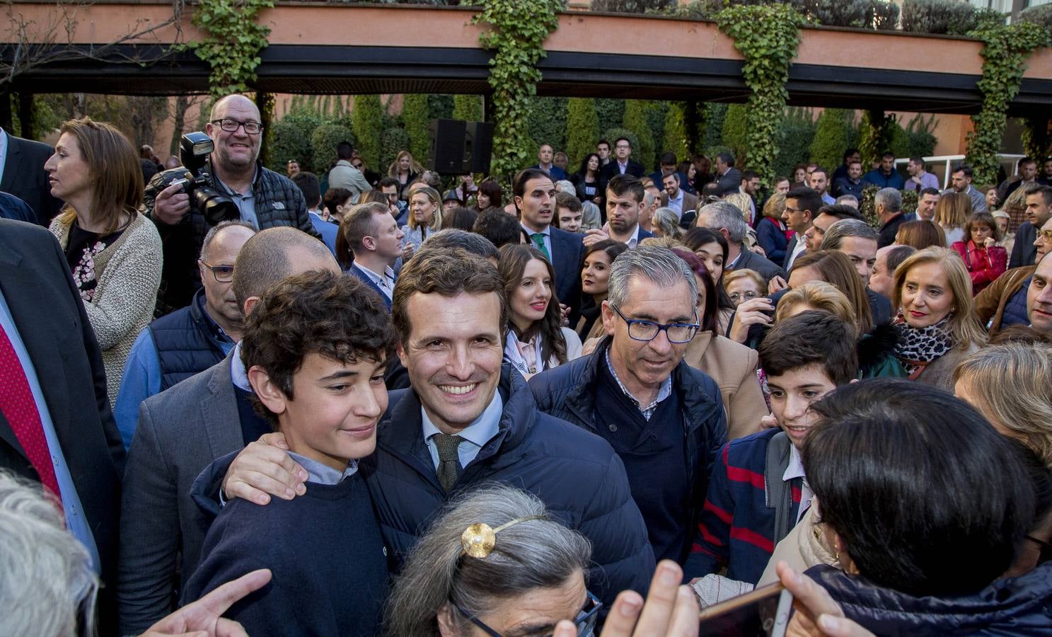 Fotos: Pablo Casado participa en un acto con militantes del Partido Popular en Valladolid