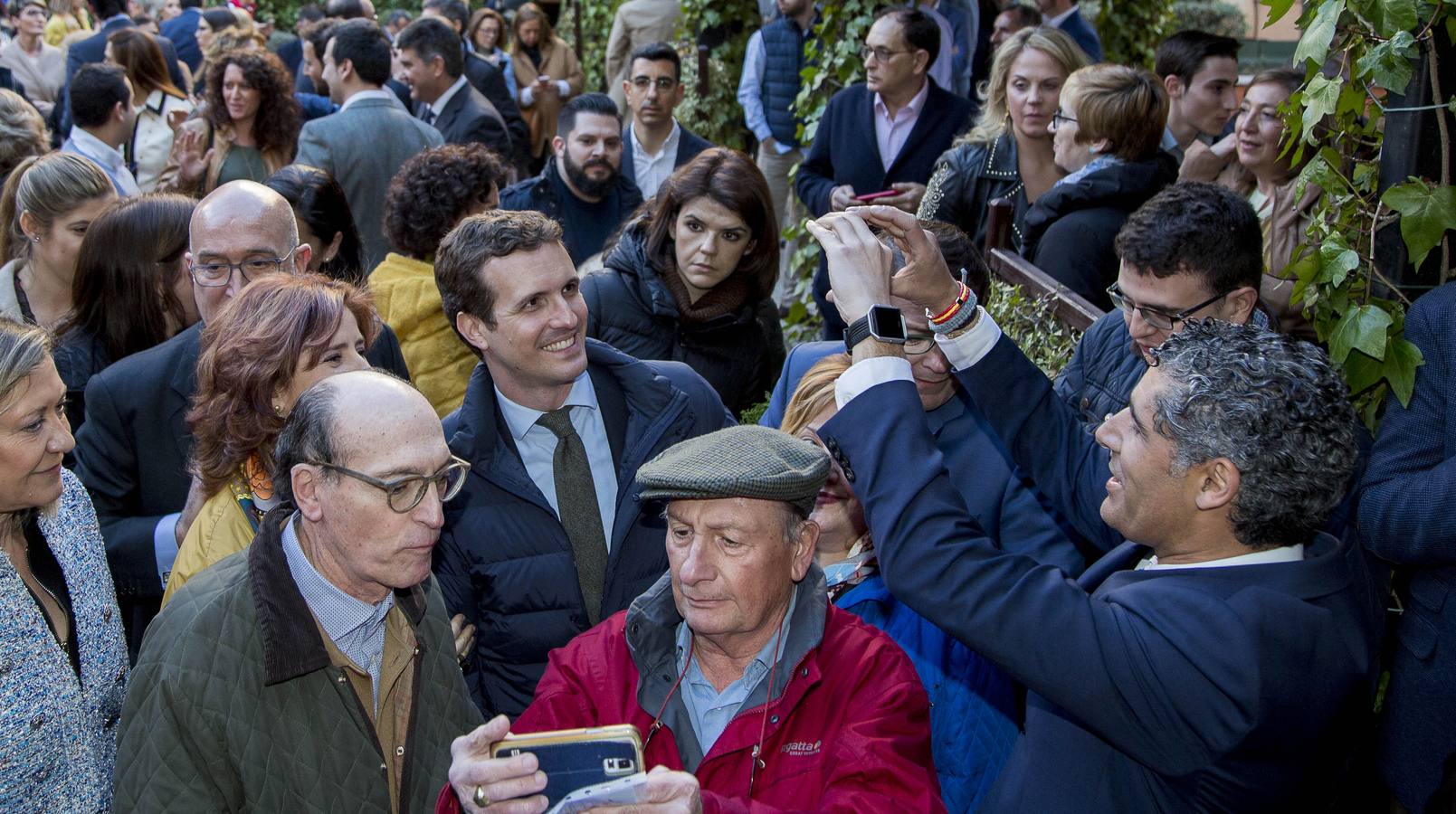 Fotos: Pablo Casado participa en un acto con militantes del Partido Popular en Valladolid