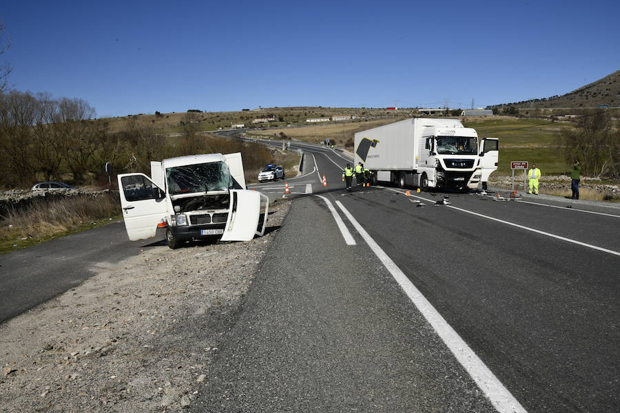 Fotos: Accidente mortal en la N-VI en El Espinar