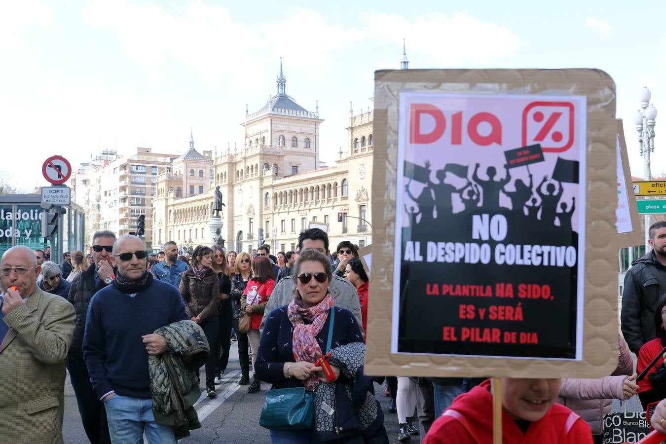 Fotos: Manifestación en Valladolid de los trabajadores de DIA