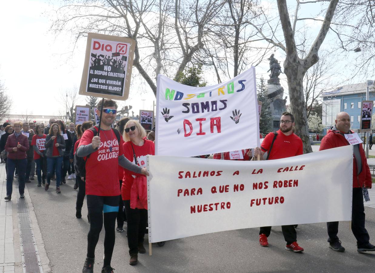 Fotos: Manifestación en Valladolid de los trabajadores de DIA