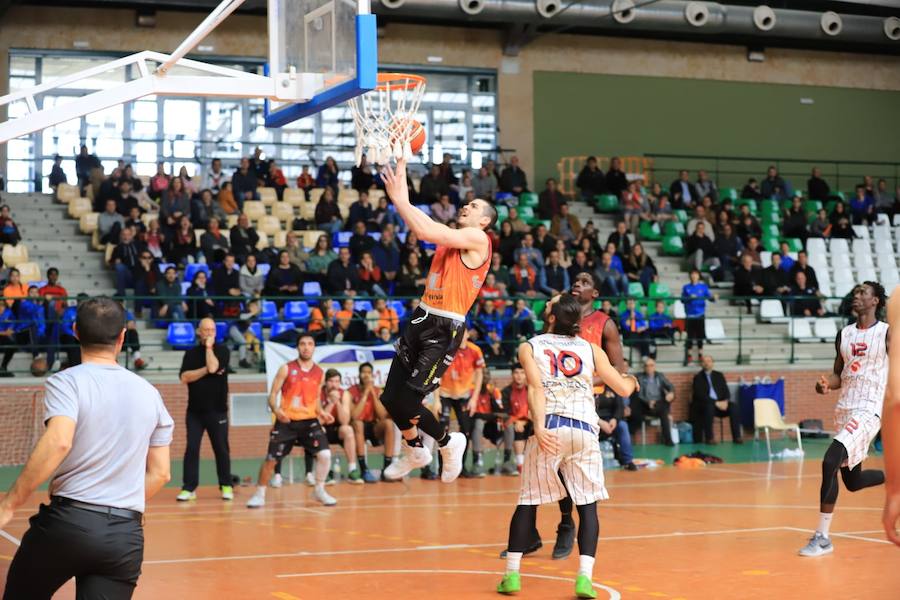 Fotos: Aquimisa Carbajosa vs Santo Domingo de Betanzos