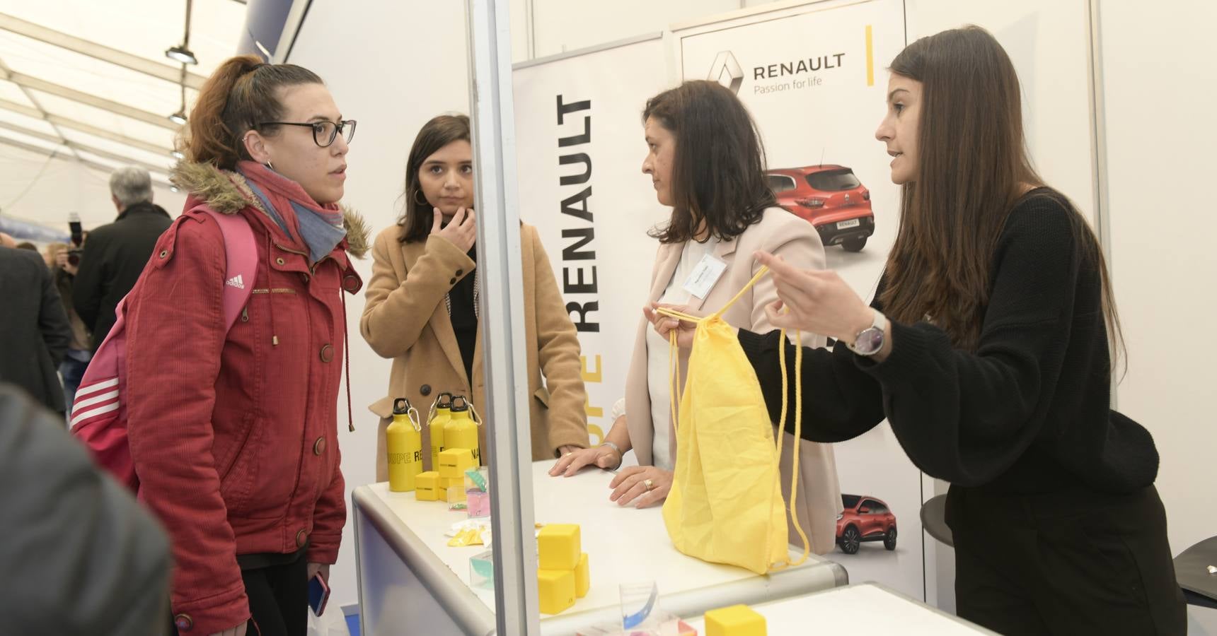 Inauguración de FIBEST, foro de empleo para estudiantes.