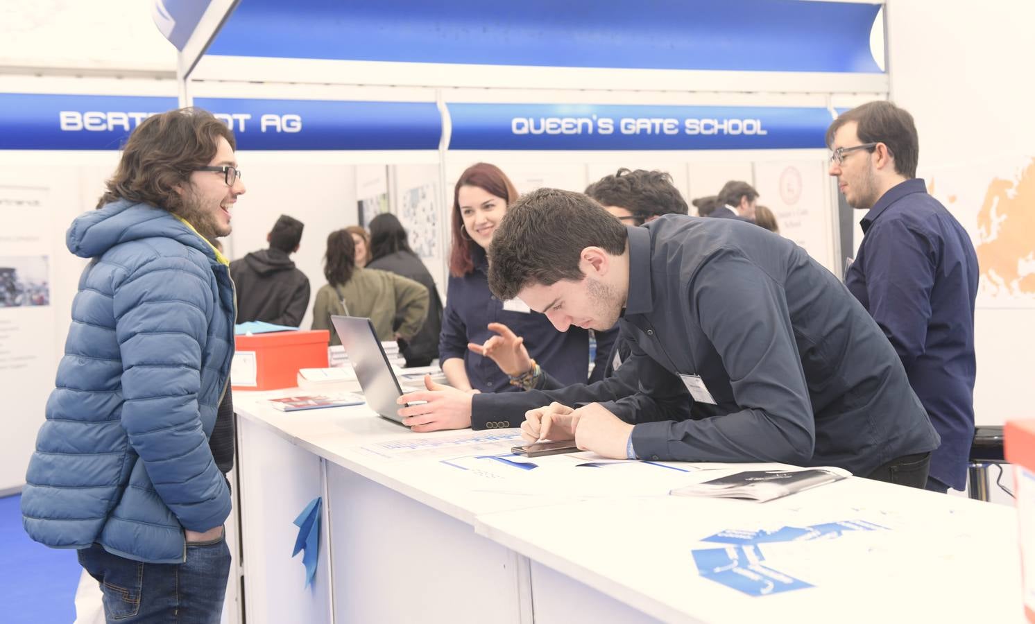 Inauguración de FIBEST, foro de empleo para estudiantes.