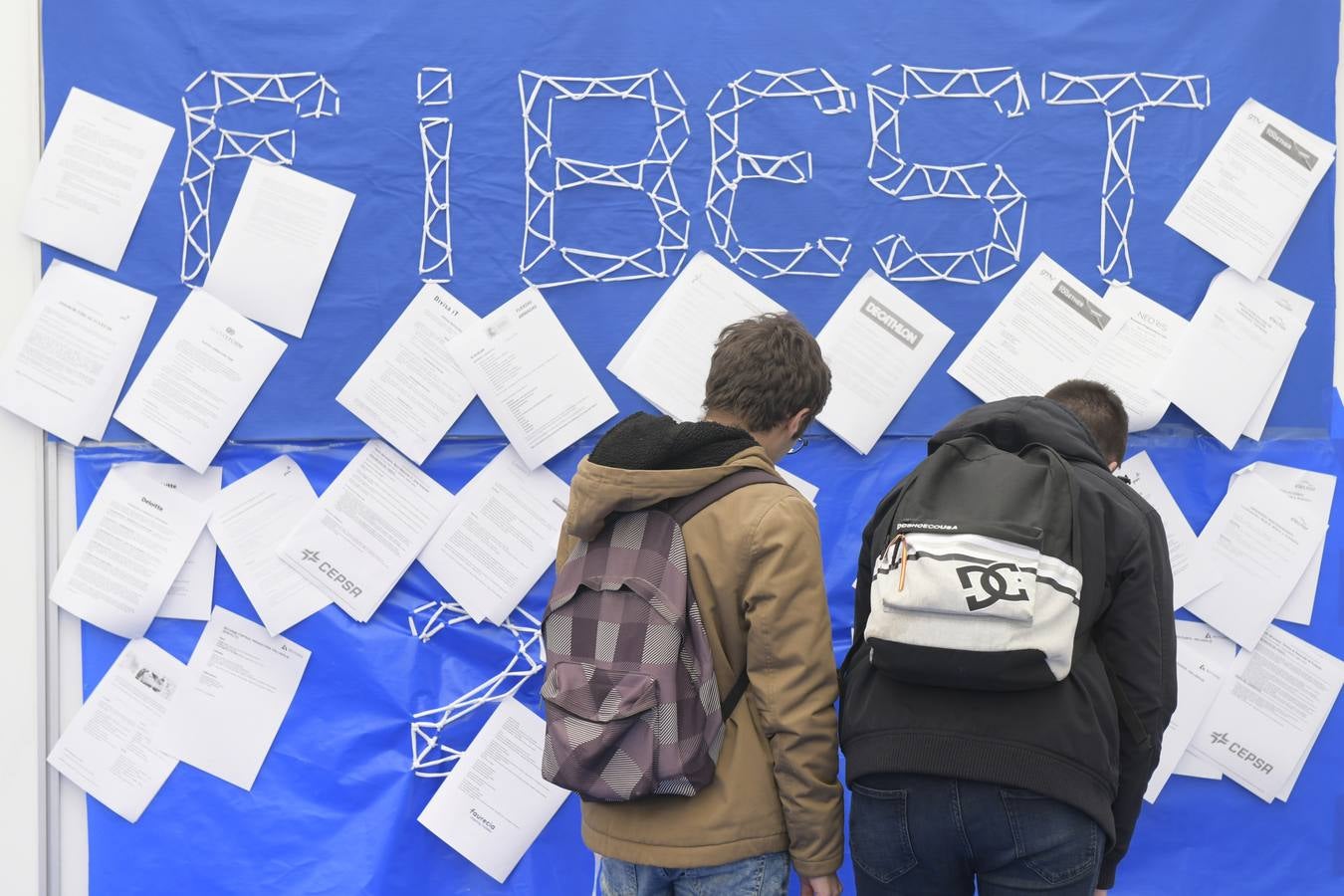 Inauguración de FIBEST, foro de empleo para estudiantes.