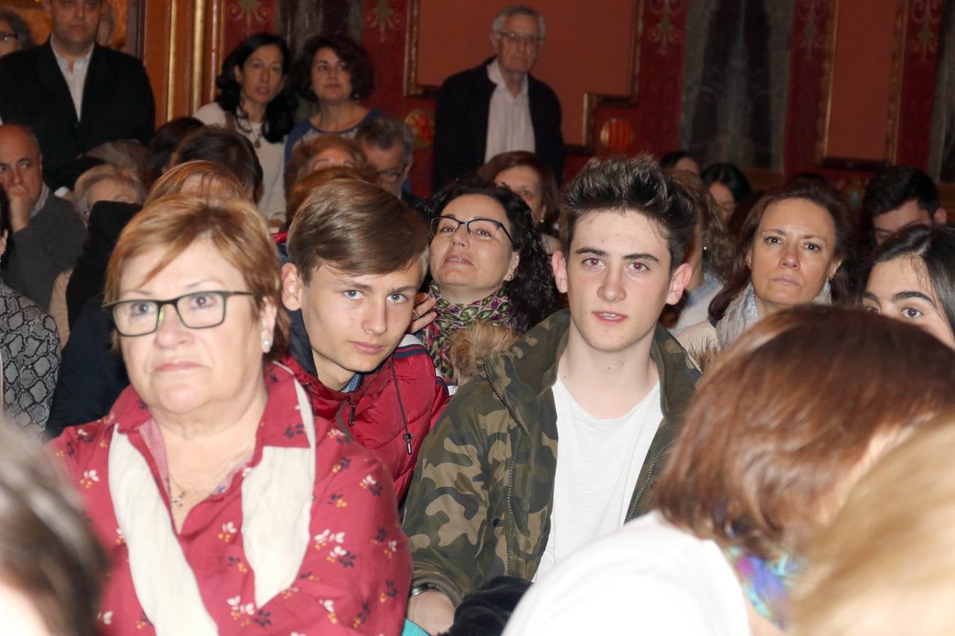 Emilio del Río ha protagonizado este jueves una suerte de conferencia cómica y lúdica sobre la etimología y los parentescos de nuestras palabras más comunes provenientes del latín.