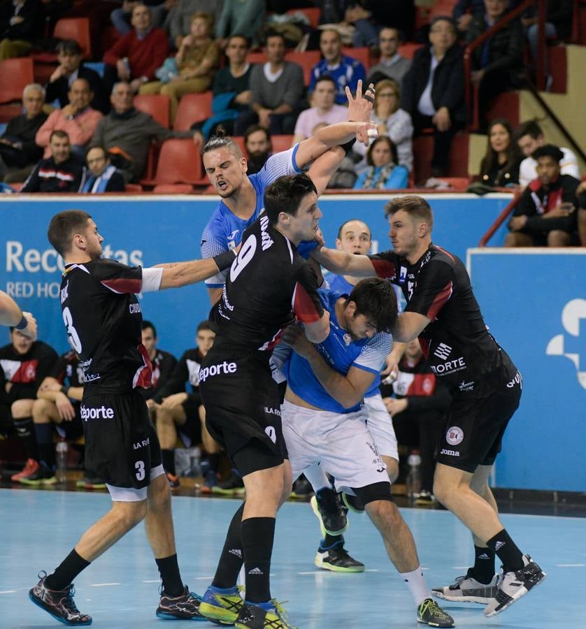 Los de Pisonero apelaron a la heroica tras el desenso, pero el partido ya estaba sentenciado en la primera mitad