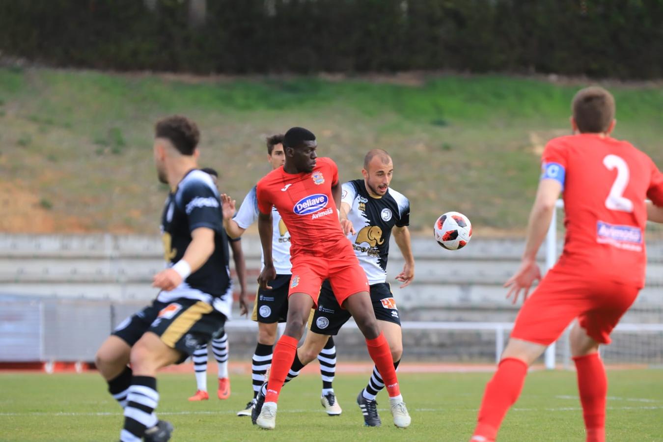 Fotos: Partido entre el Unionistas y el Fuenlabrada (2/2)