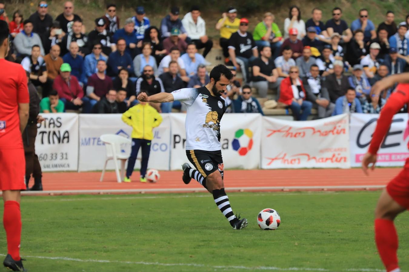 Fotos: Partido entre el Unionistas y el Fuenlabrada (2/2)