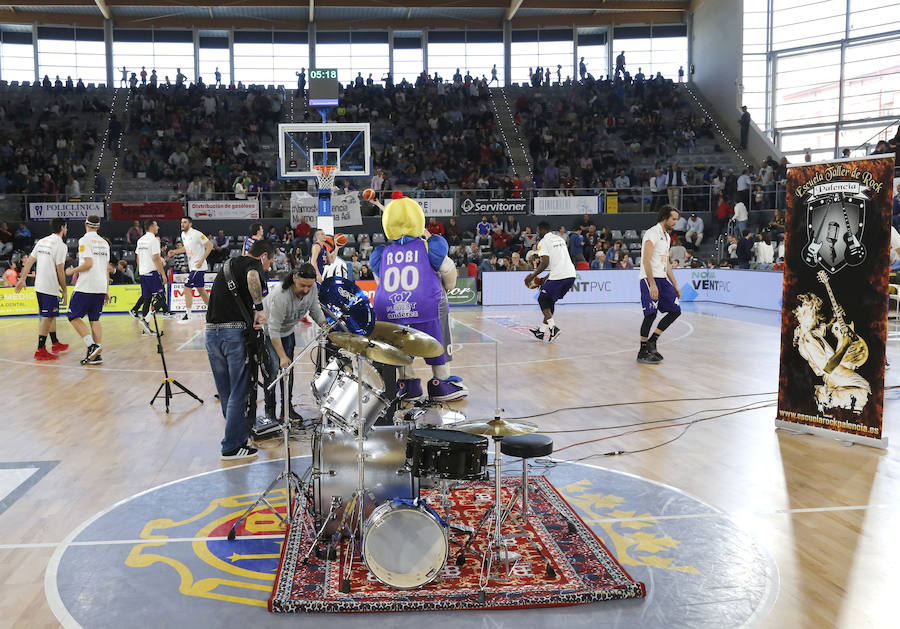 Fotos: Chocolates Trapa Palencia 64-63 CB Prat