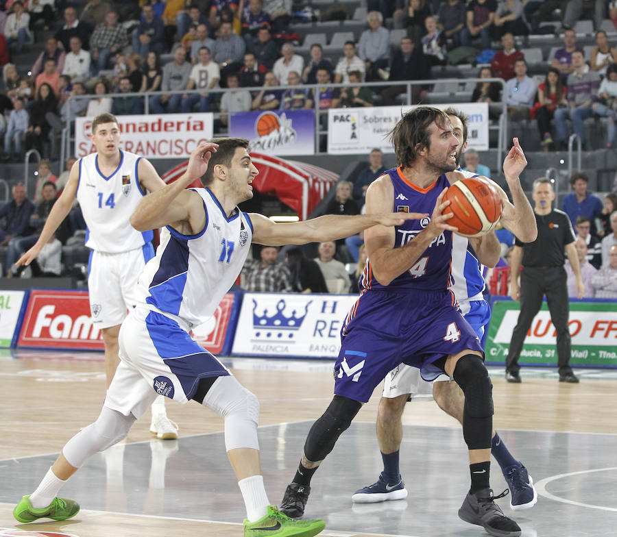 Fotos: Chocolates Trapa Palencia 64-63 CB Prat