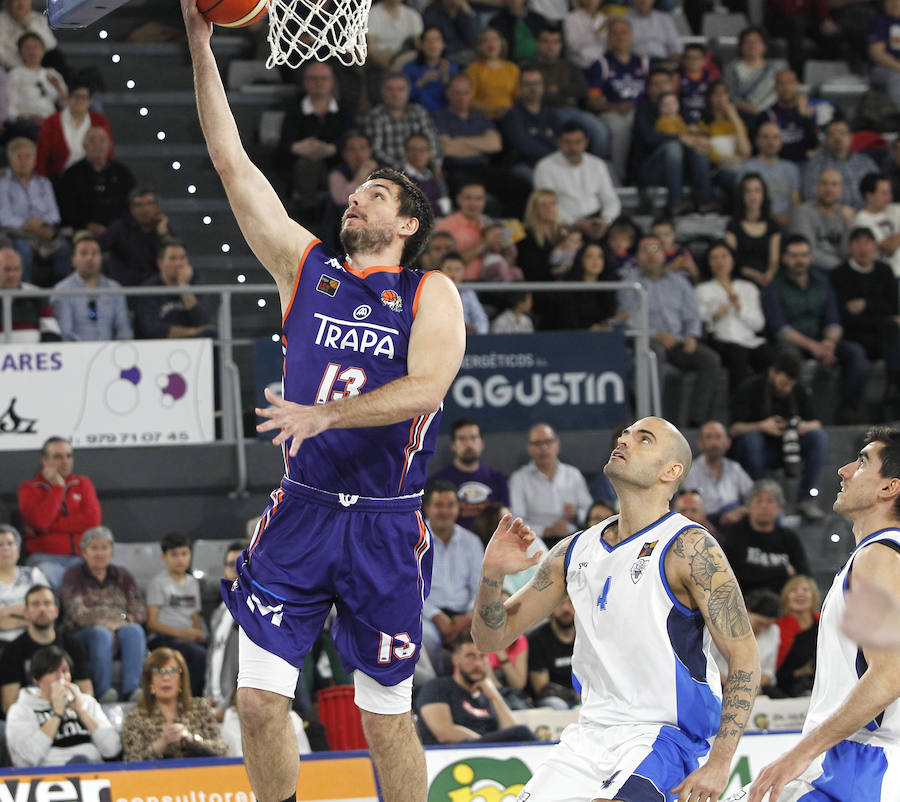 Fotos: Chocolates Trapa Palencia 64-63 CB Prat