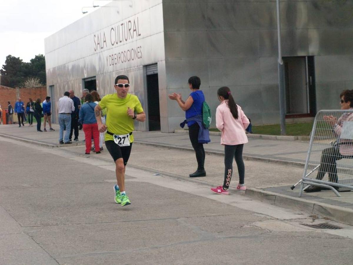 Carrera popular en Pedrajas de San Esteban en favor de la Asociación Española contra el Cáncer