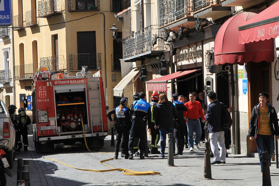 Fotos: Susto en la calle Cronista Lecea