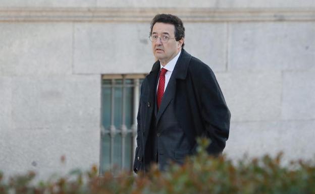 Mariano Herrera, camino de la Audiencia Nacional para declarar en el 'caso Bankia' durante la fase de instrucción. 