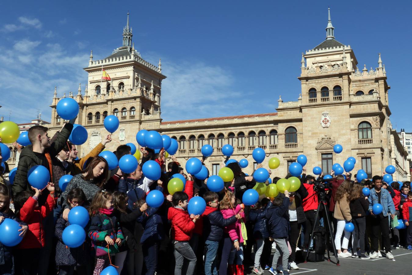 Fotos: Alumnos de La Salle y Lourdes conmemoran el tricentenario del fallecimiento de su fundador