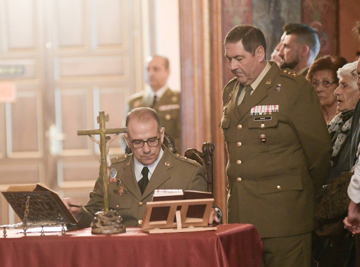 El teniente coronel José Manuel Iglesias Redero tomó posesión relevando al coronel Rafael Matilla