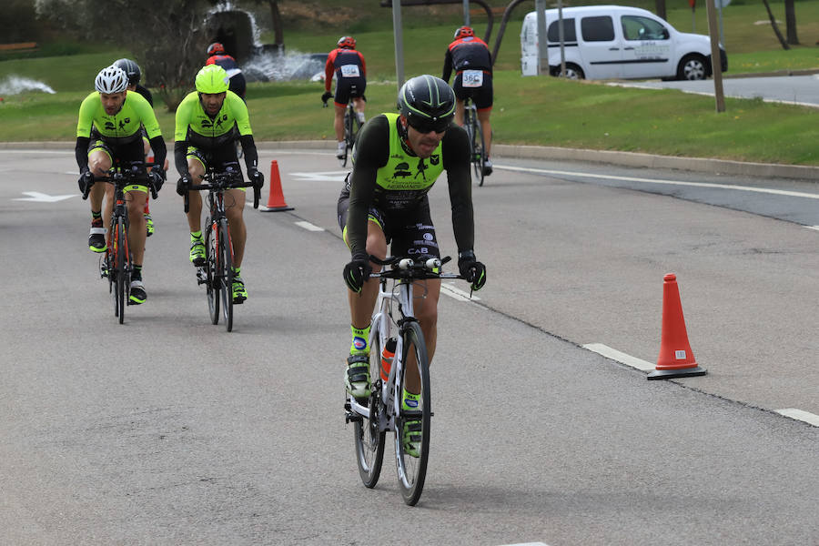 Fotos: Fotografías del II Duatlón Grupo Andrés por equipos (2/2)