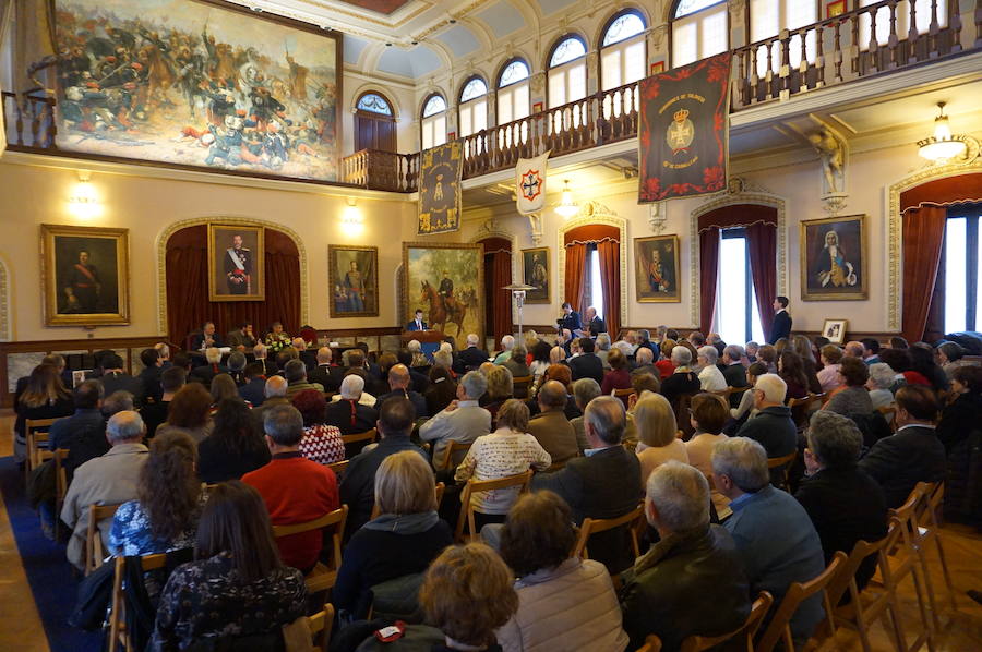 Fotos: Recital poético para celebrar el 75 aniversario del primer pregón de las Siete Palabras