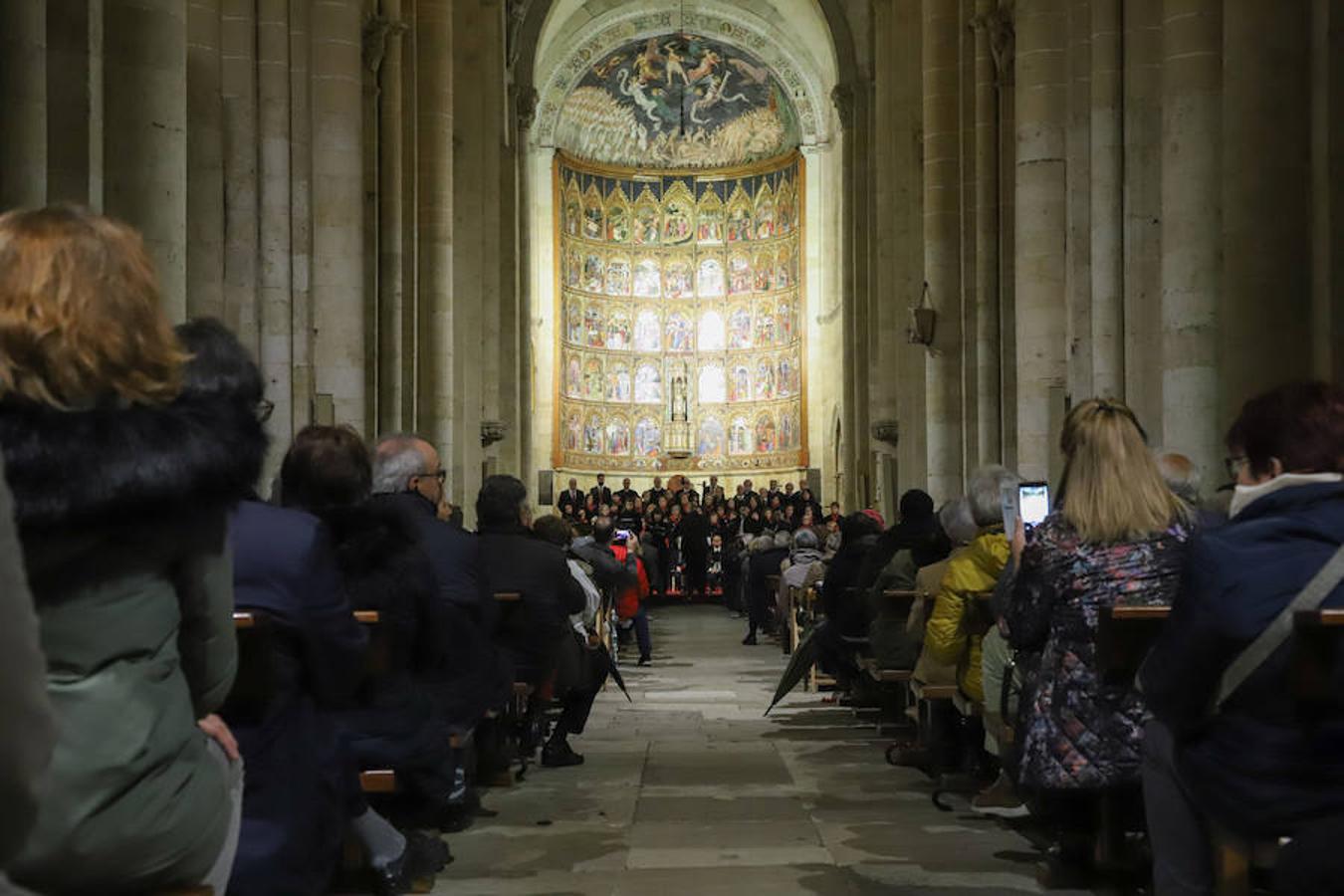 Concierto del Miserere de Doyagüe en la Catedral Vieja.