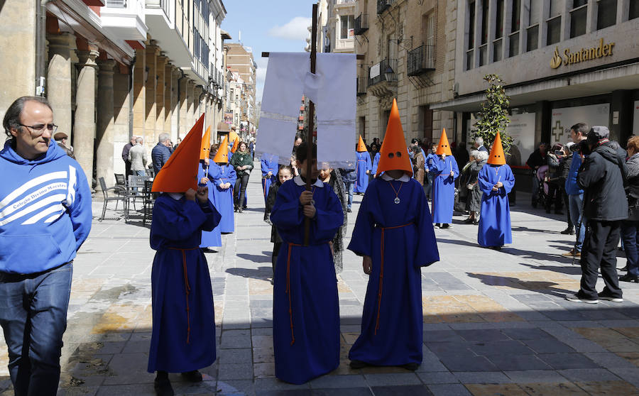 Fotos: Los niños inauguran la Semana Santa de Palencia