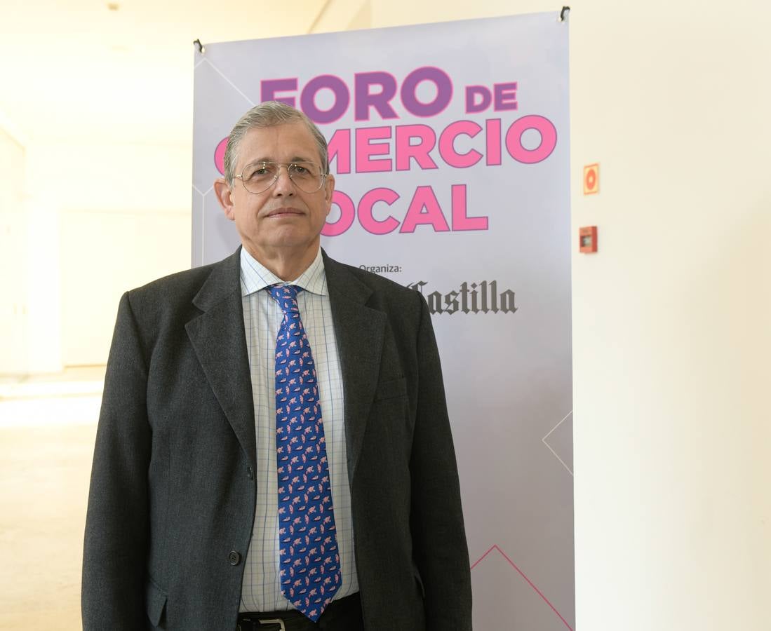 Encontrar propuestas innovadoras para dinamizar el comercio minorista y definir fórmulas para apoyar a los nuevos emprendedores y comerciantes de este sector tan importante para la economía vallisoletana son los objetivos principales del encuentro organizado por el Ayuntamiento de Valladolid en colaboración con El Norte de Castilla