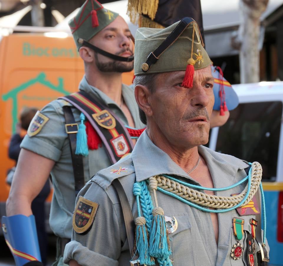 Fotos: Procesión con desfile de los Legionarios con el Criso de la Buena Muerte en la Victoria.