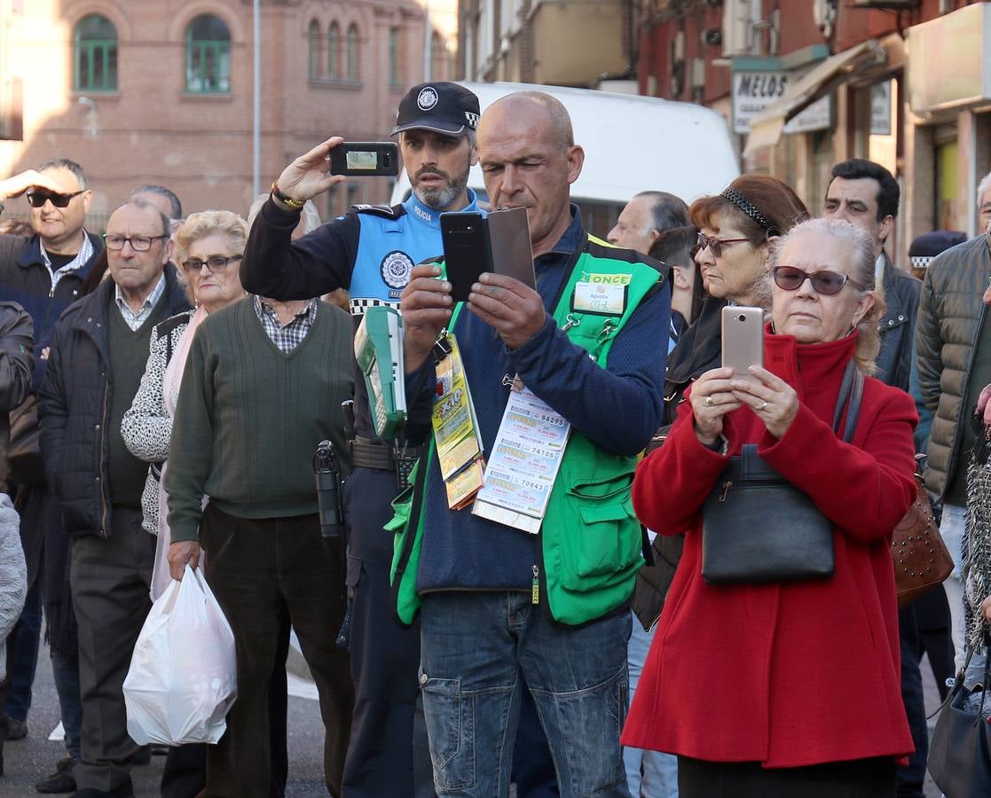 Fotos: Procesión con desfile de los Legionarios con el Criso de la Buena Muerte en la Victoria.