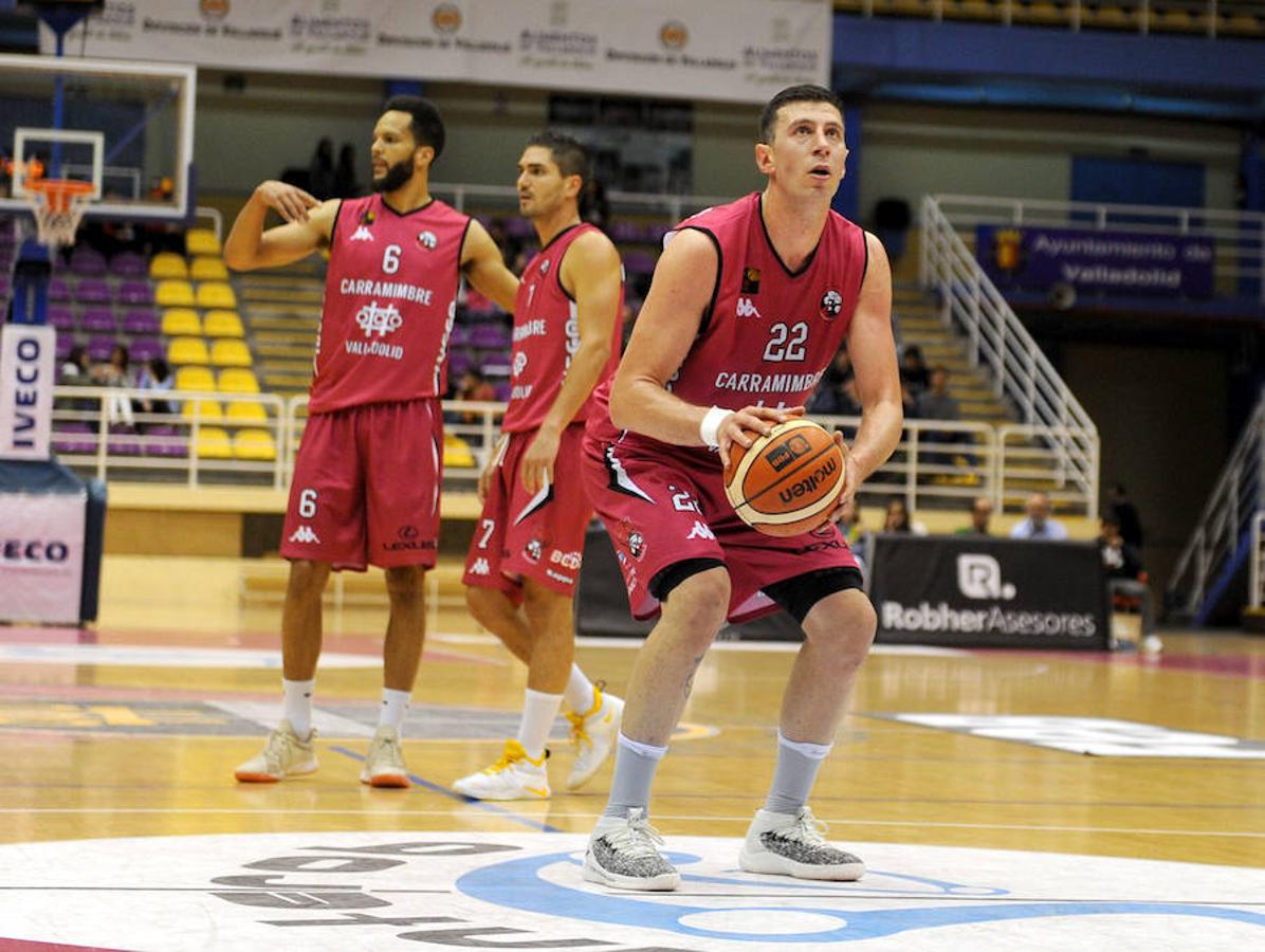 Encuentro entre el CBCV Carramimbre (79) y el Liberbank Oviedo (85).