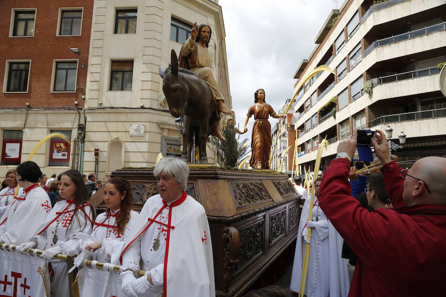 Fotos: Procesión del Domingo de Ramos en Palencia