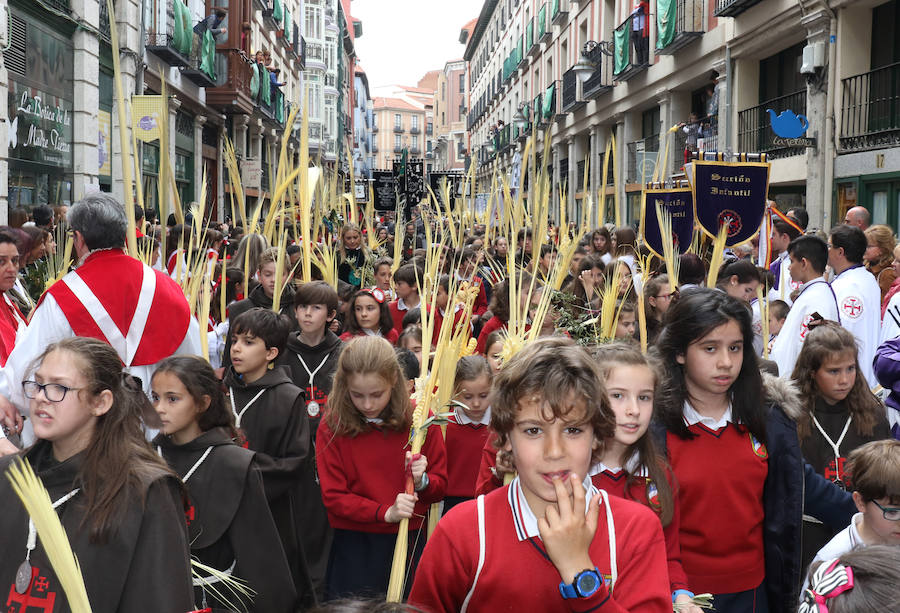Fotos: Procesión de Las Palmas en Valladolid