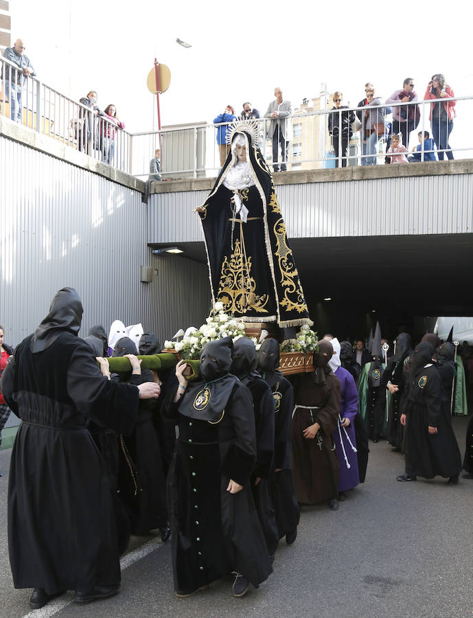 Fotos: Procesión Santo Rosario del Dolor