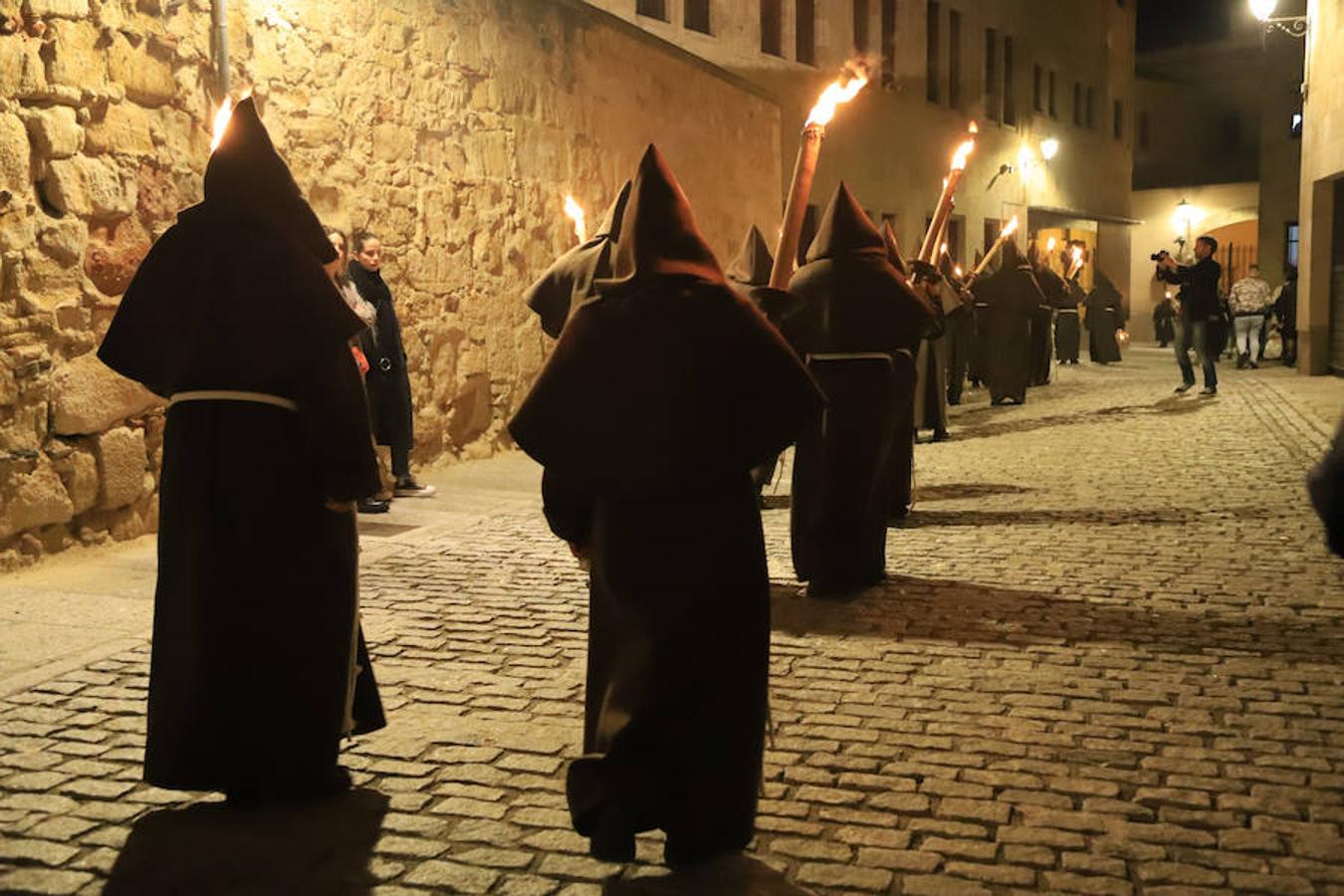 Fotos: Procesión del Cristo de la Humildad en Salamanca