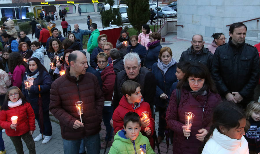 Fotos: Vía crucis con el Santísimo Cristo de la Salud en Nueva Segovia