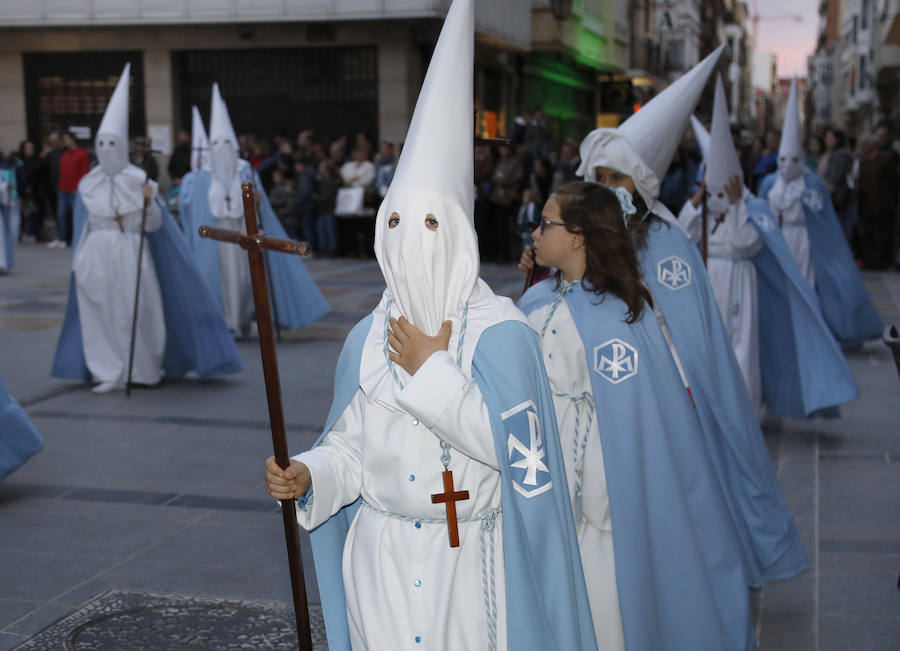 Fotos: Procesión de Las Cinco LLagas en Palencia