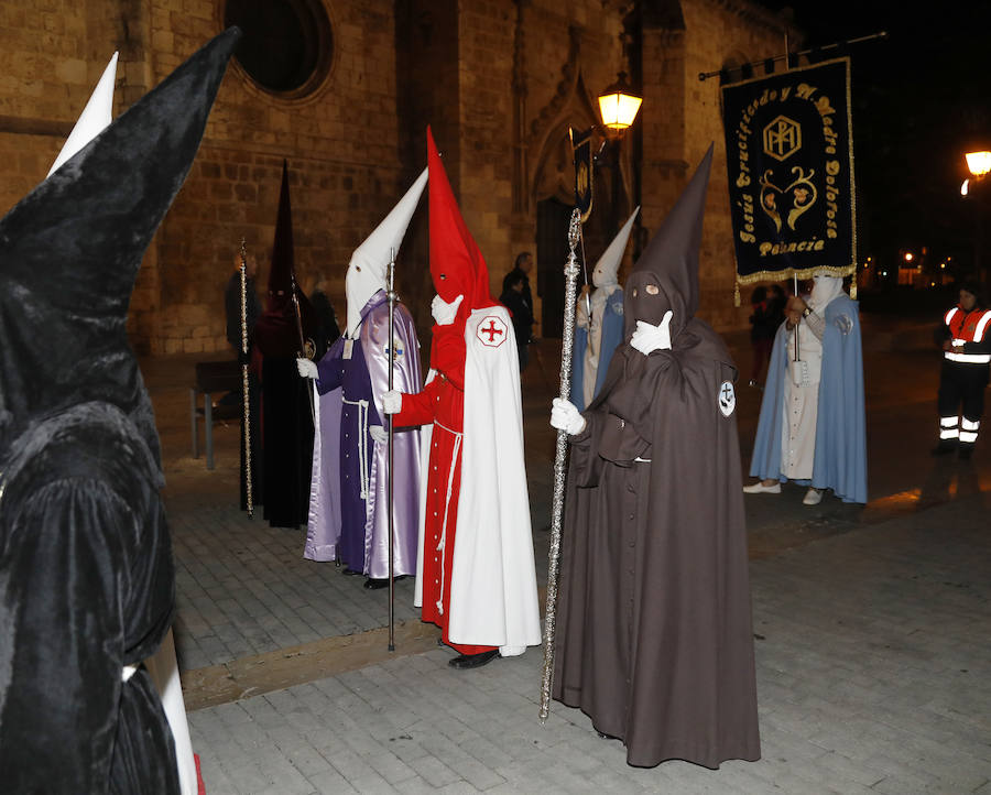 Fotos: Procesión de Las Cinco LLagas en Palencia