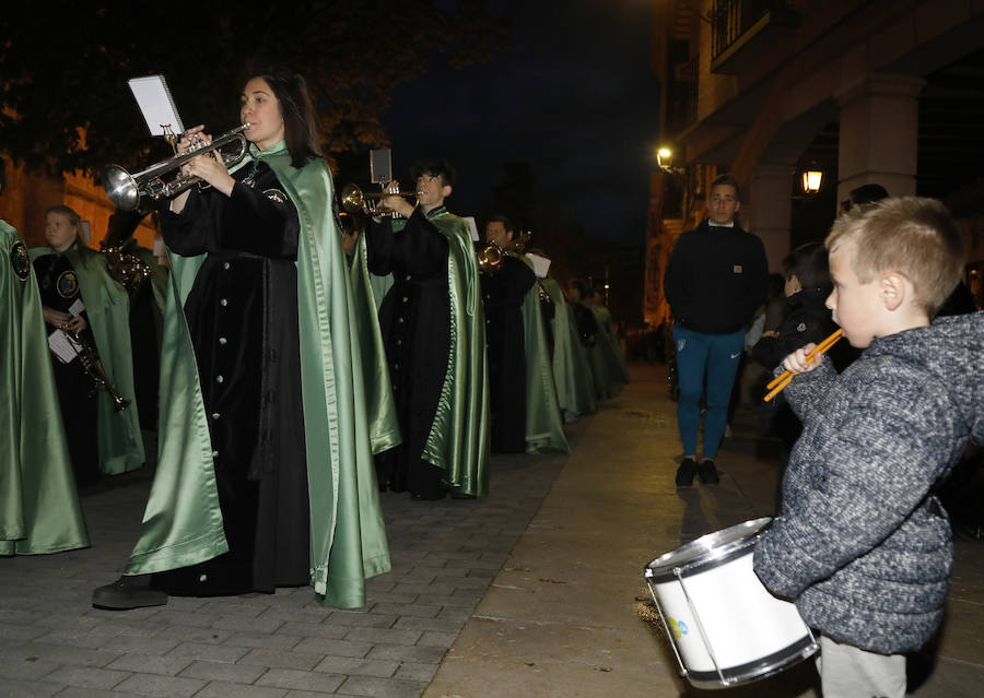 Fotos: Procesión de Las Cinco LLagas en Palencia