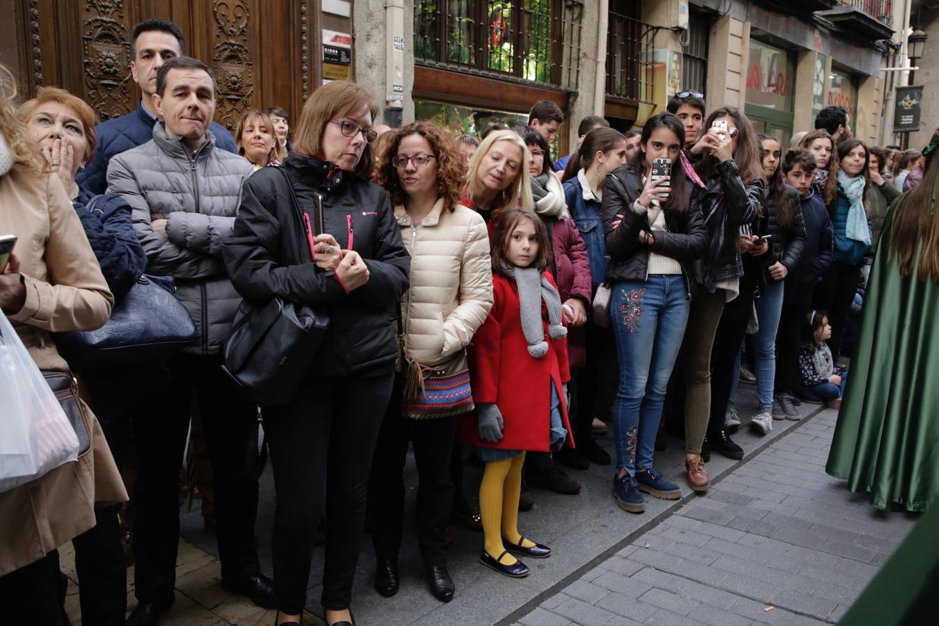 Fotos: Público en la procesión del Santísimo Rosario del Dolor de Valladolid (1/2)