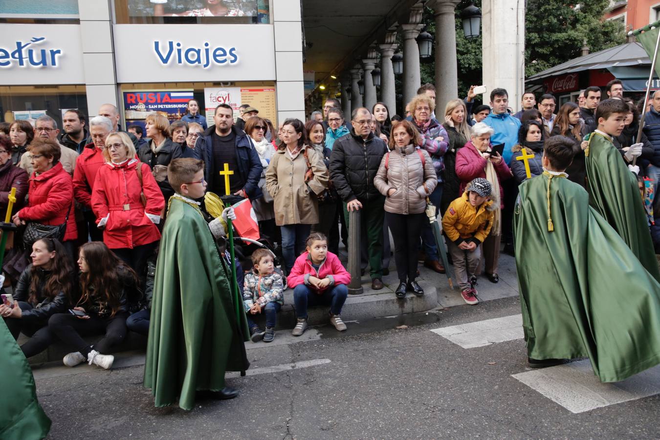 Fotos: Público en la procesión del Santísimo Rosario del Dolor de Valladolid (2/2)