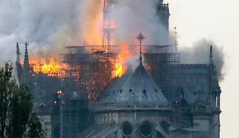 Fotos: El incendio de la catedral de Notre Dame, en imágenes