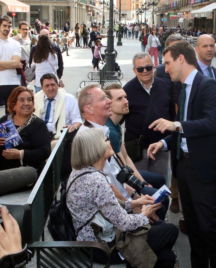 Fotos: El líder del PP, Pablo Casado, de visita por Segovia